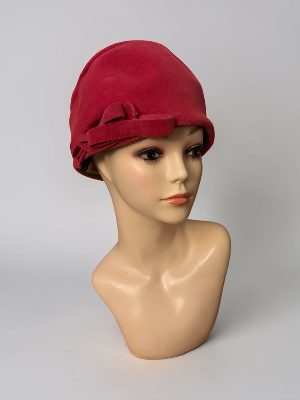Vintage Red Velour Felt Cloche Hat w/ Bow